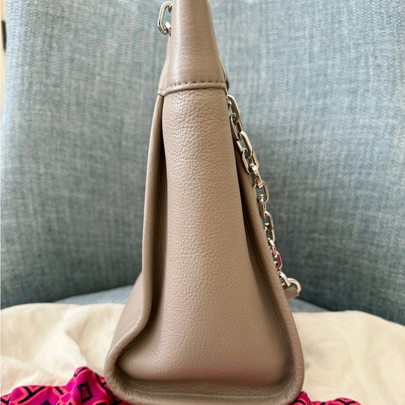 Tory Burch Small Britten Convertible Bag - Picture 4 of 13